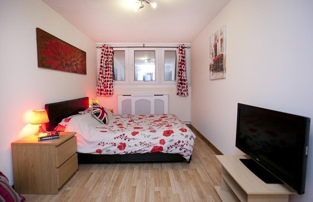 Victoria Centre Apartments In The Victoria Centre Shopping Centre - Nottingham City Centre - 24 Hour Access - Most Central Location, Kitchen - Sunday Check-Out 1Pm - Opposite Hilton By Restaurants & Shops - Outdoor Parking Cars Or Vans Five Pounds A Exteriör bild