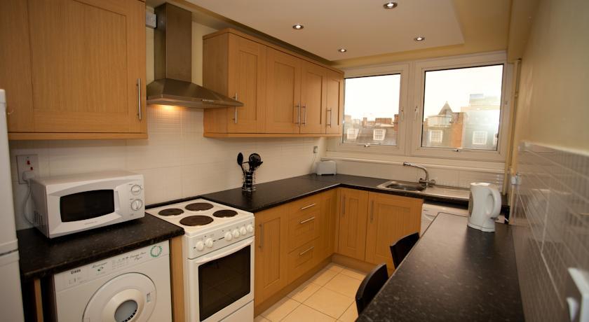Victoria Centre Apartments In The Victoria Centre Shopping Centre - Nottingham City Centre - 24 Hour Access - Most Central Location, Kitchen - Sunday Check-Out 1Pm - Opposite Hilton By Restaurants & Shops - Outdoor Parking Cars Or Vans Five Pounds A Exteriör bild