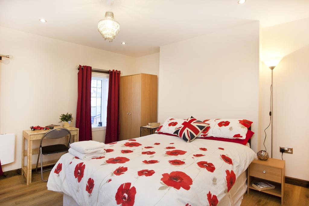 Victoria Centre Apartments In The Victoria Centre Shopping Centre - Nottingham City Centre - 24 Hour Access - Most Central Location, Kitchen - Sunday Check-Out 1Pm - Opposite Hilton By Restaurants & Shops - Outdoor Parking Cars Or Vans Five Pounds A Rum bild